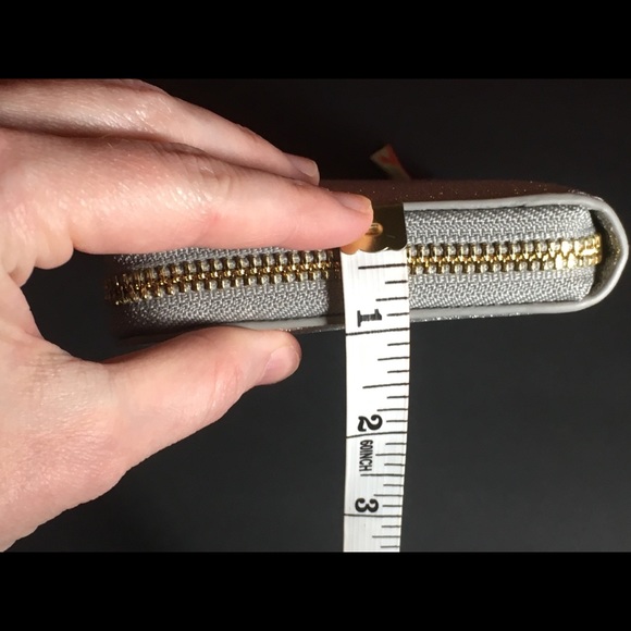 SALE! Kate Spade Silver BC Wallet NWT - Picture 6 of 7